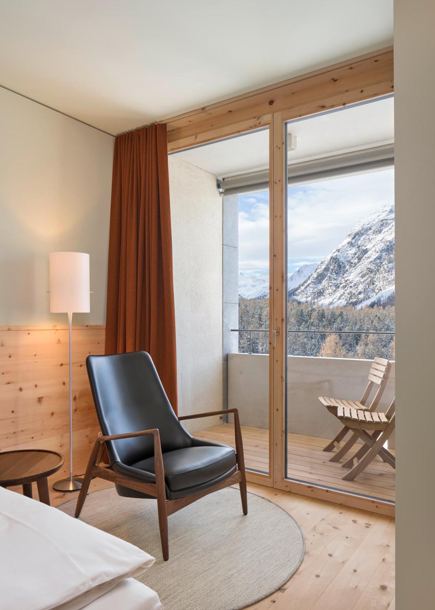 Hotel Maistra 160 Pontresina Ngoại thất bức ảnh