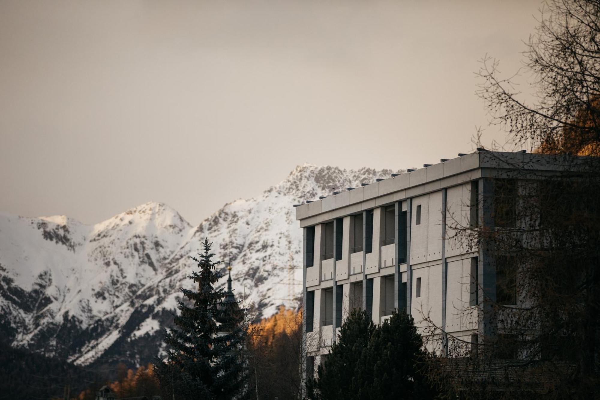 Hotel Maistra 160 Pontresina Ngoại thất bức ảnh